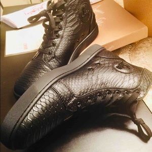 Red bottoms not sold